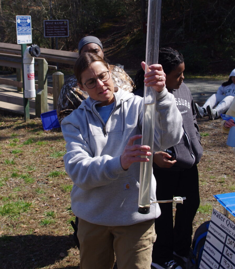 click to learn more about June Lower Rappahannock Field Trip Volunteer Training